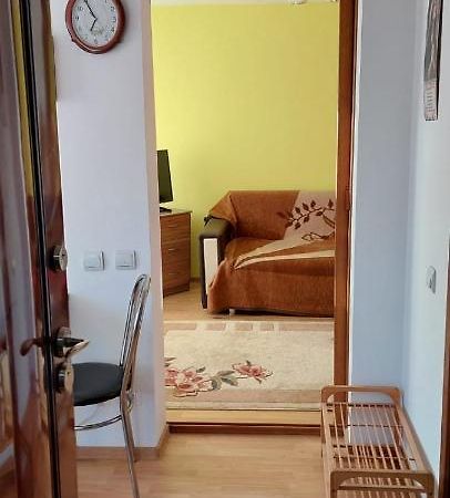 Fely Room Petrosani Bagian luar foto